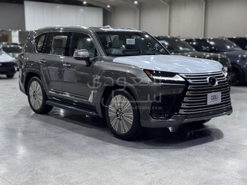 2026 لكزس إل إكس 600