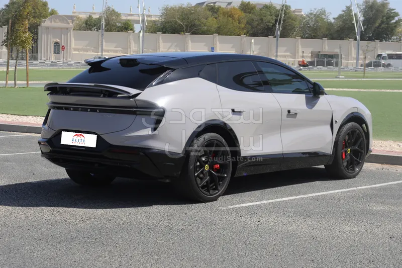 2024 لوتس اليترا اس