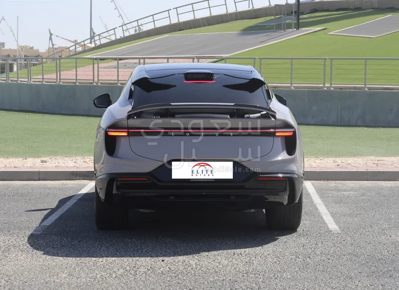 2024 لوتس اليترا اس