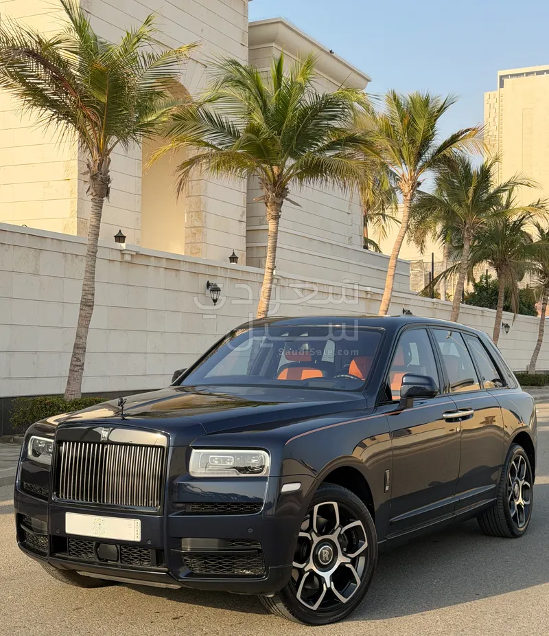2022 رولز رويس كولينان بلاك بادج