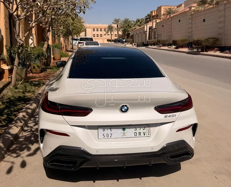 2026 بي ام دبليو الفئة الثامنة 840