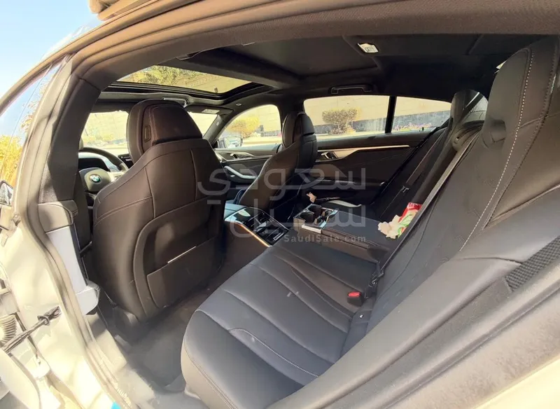 2026 بي ام دبليو الفئة الثامنة 840