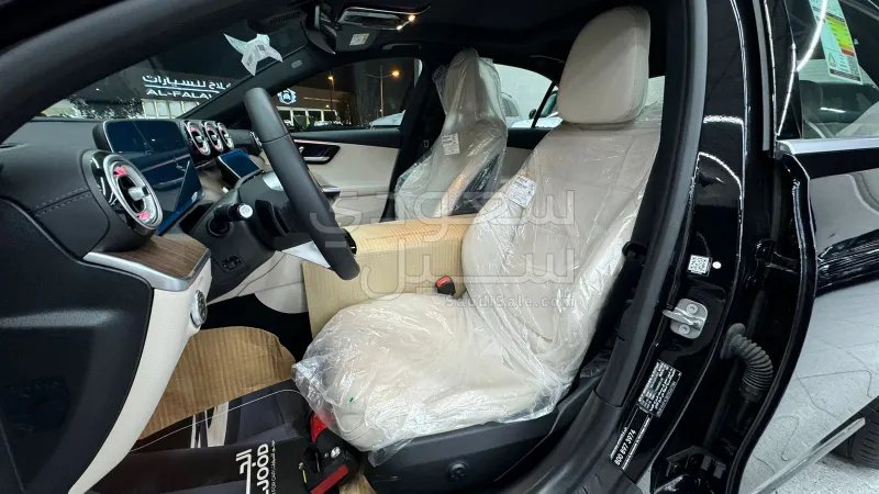 2025 مرسيدس - بنز سي 200