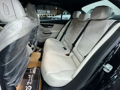 2025 مرسيدس - بنز سي 200