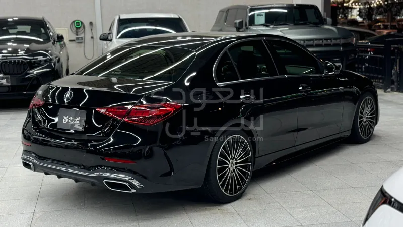 2023 مرسيدس - بنز سي 200 أي إم جي