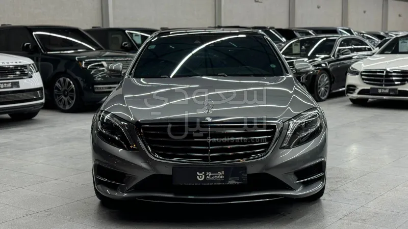 2015 مرسيدس - بنز إس 400