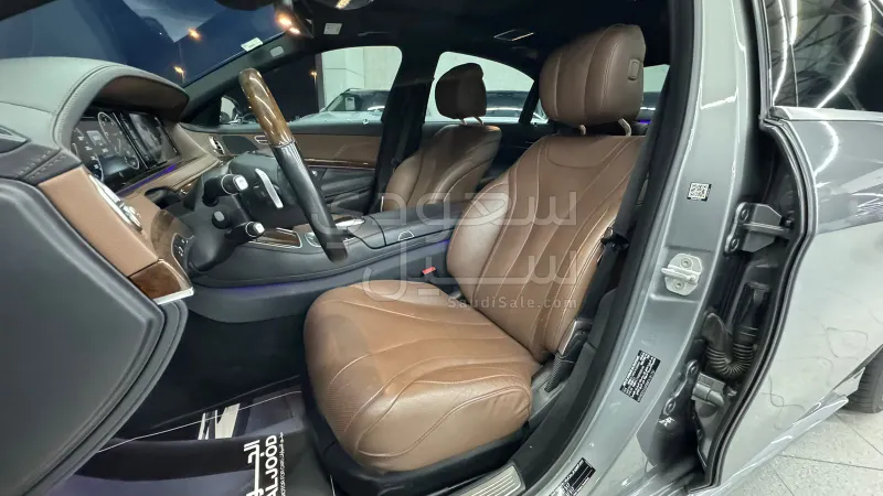 2015 مرسيدس - بنز إس 400