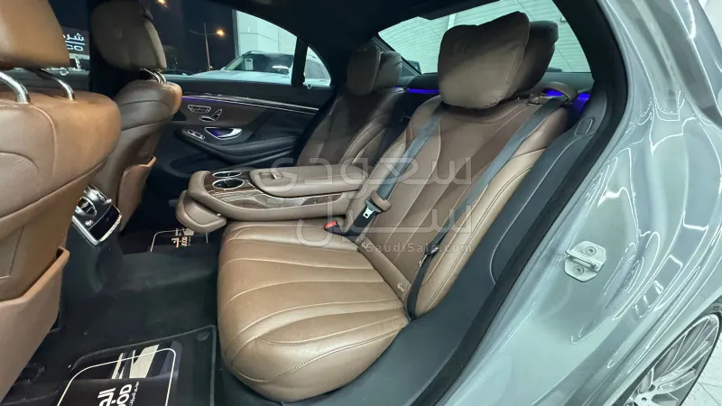 2015 مرسيدس - بنز إس 400