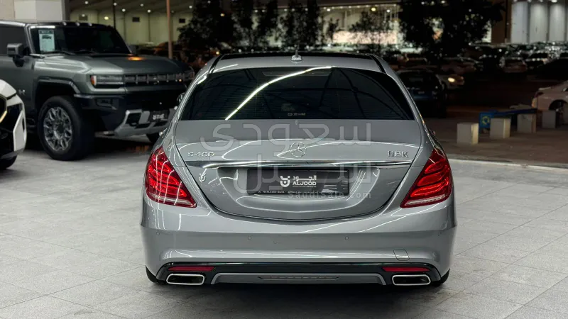 2015 مرسيدس - بنز إس 400