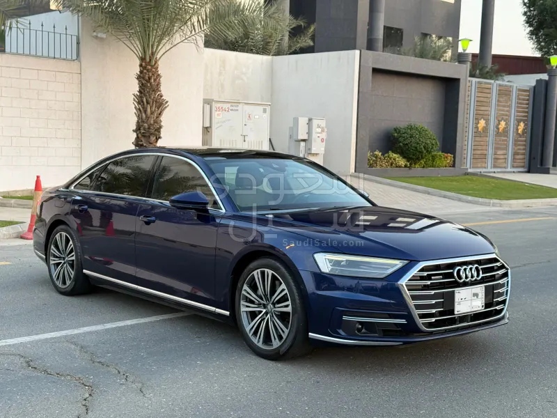 2019 اودي اي 8