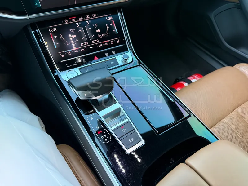 2019 اودي اي 8