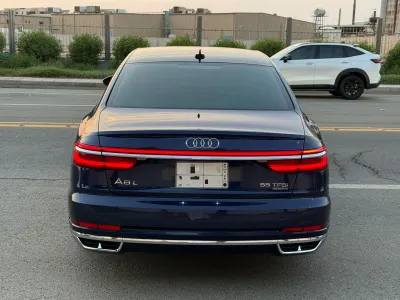 2019 اودي اي 8