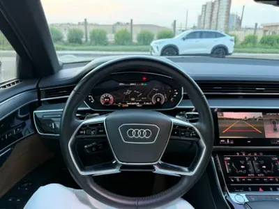 2019 اودي اي 8