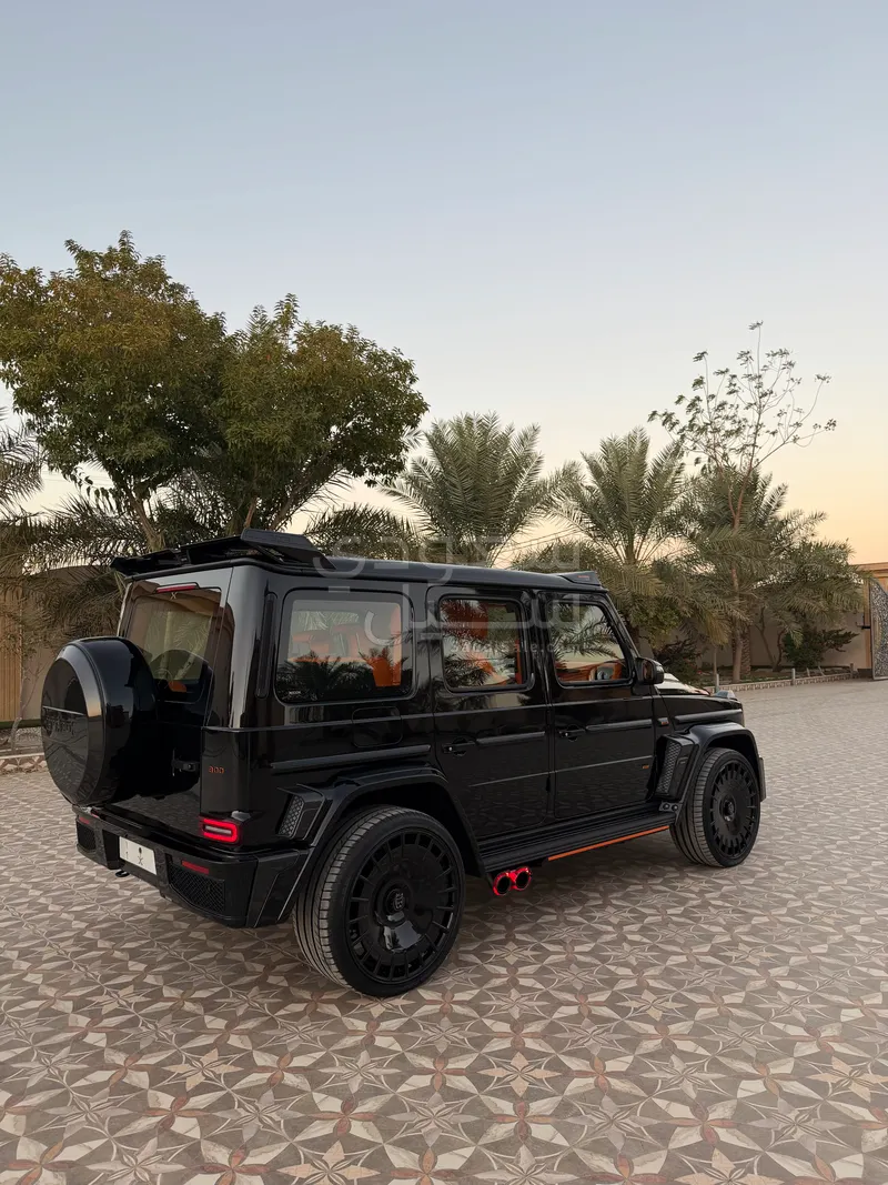 2025 مرسيدس - بنز جي برابوس 800