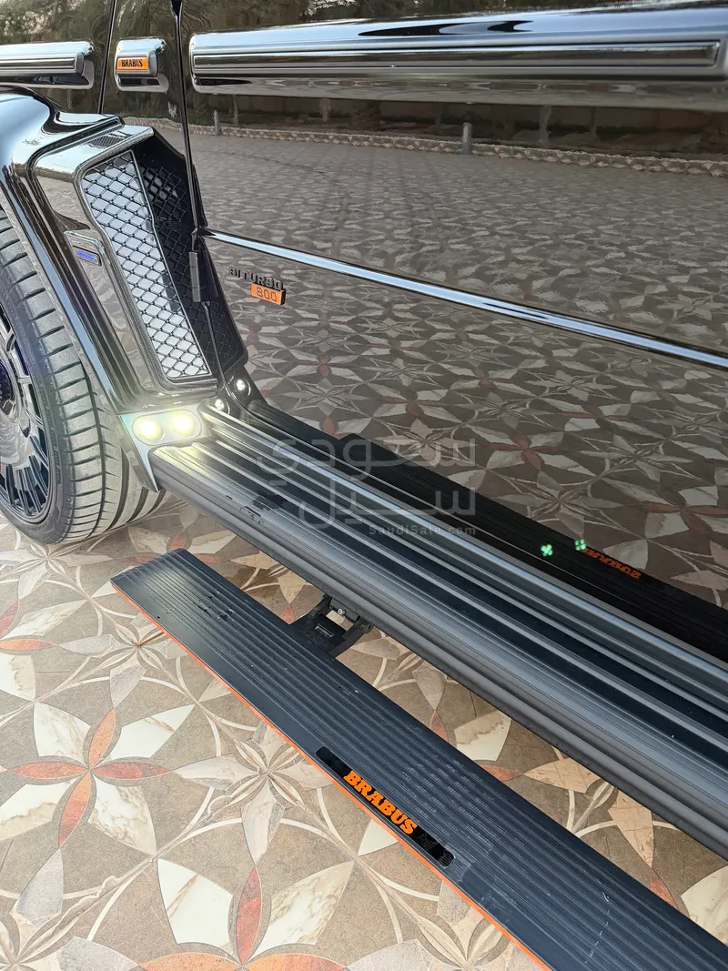 2025 مرسيدس - بنز جي برابوس 800