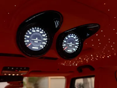 2025 مرسيدس - بنز جي برابوس 800