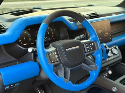 2024 لاند روفر ديفيندر اكس