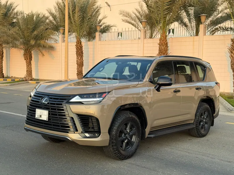 2025 لكزس إل إكس 600 اوف رود