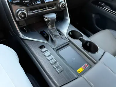 2025 لكزس إل إكس 600 اوف رود