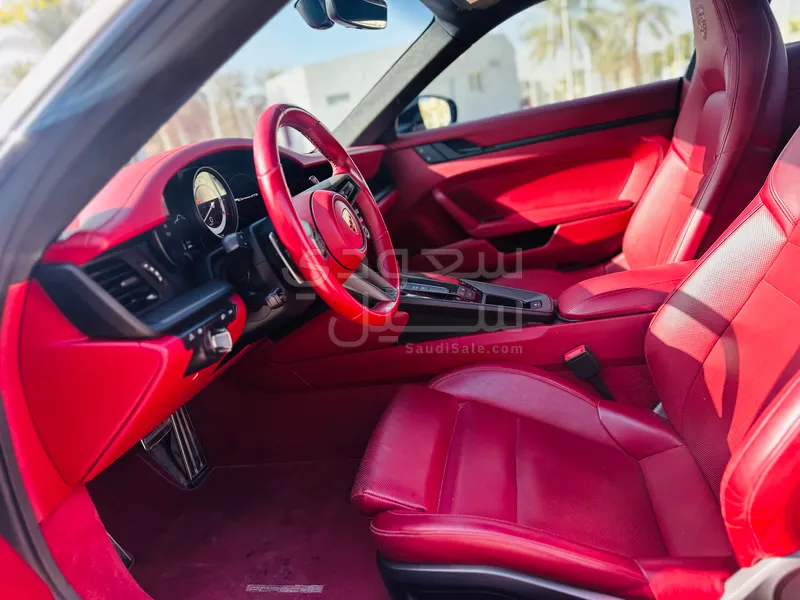 2022 بورش 911 كاريرا جي تي اس