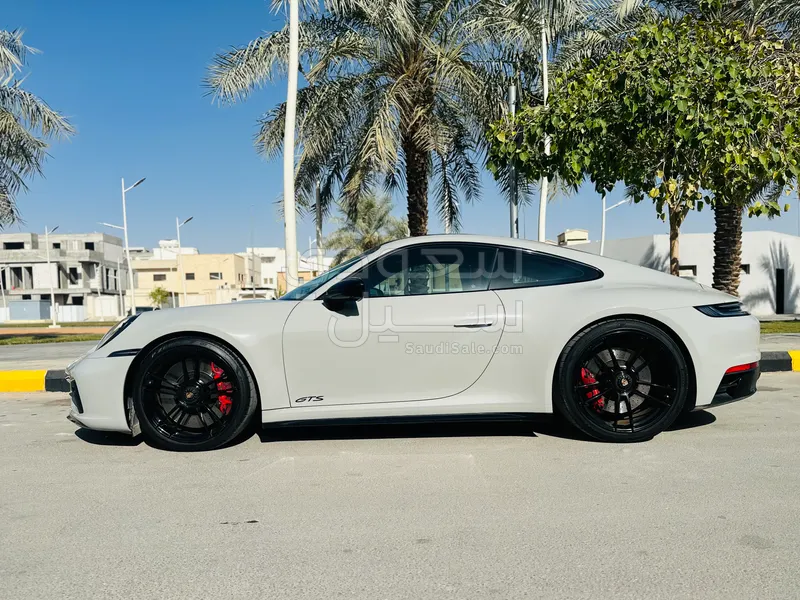 2022 بورش 911 كاريرا جي تي اس