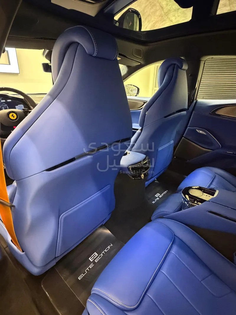 2025 فيراري بوروسانجوي