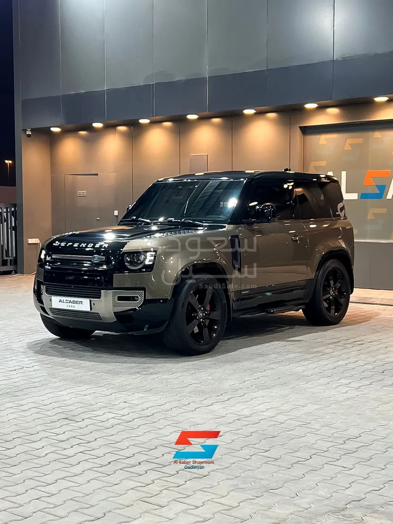 2021 لاند روفر ديفيندر اكس
