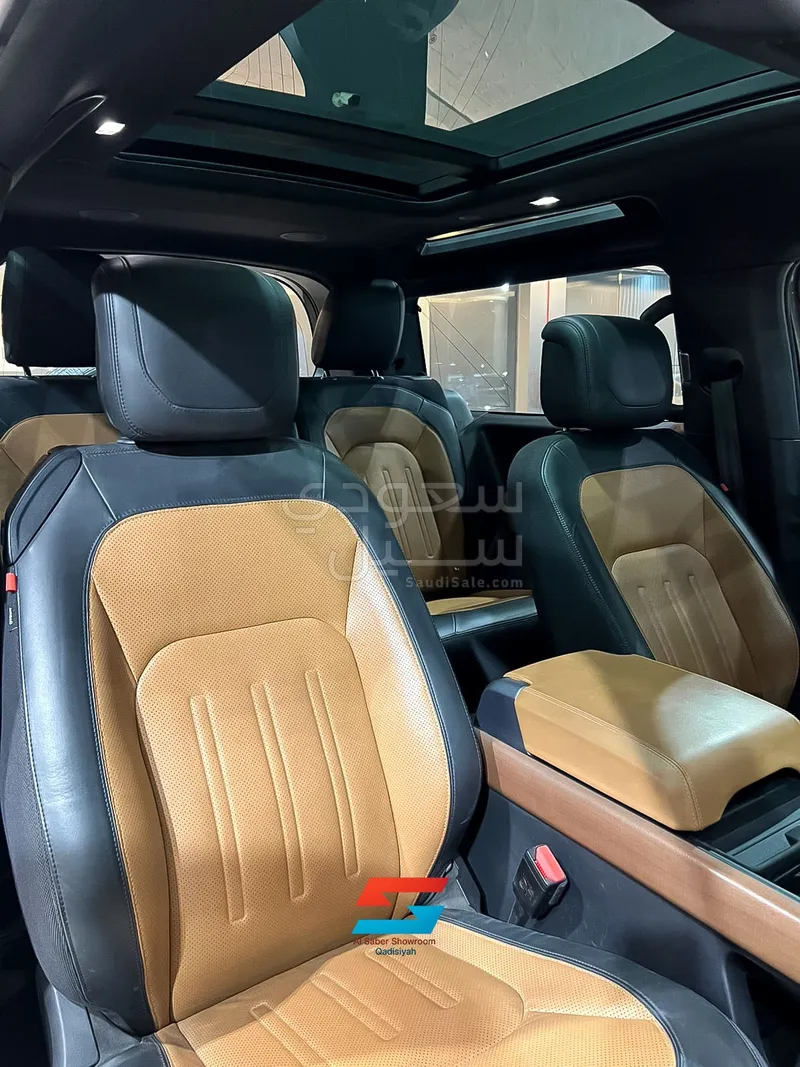 2021 لاند روفر ديفيندر اكس