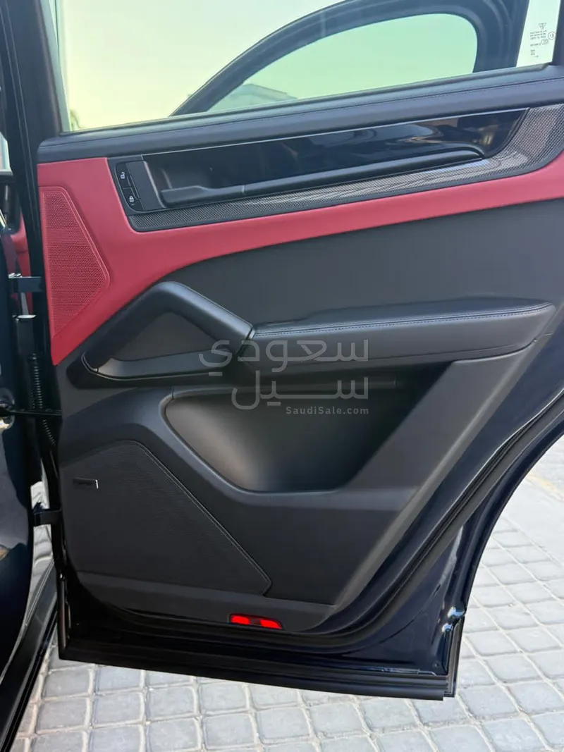 2025 بورش كايين جي تي اس