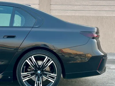 2024 بي ام دبليو الفئة السابعة 735أي