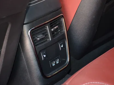 2019 دودج تشارجر اس ار تي هيلكات