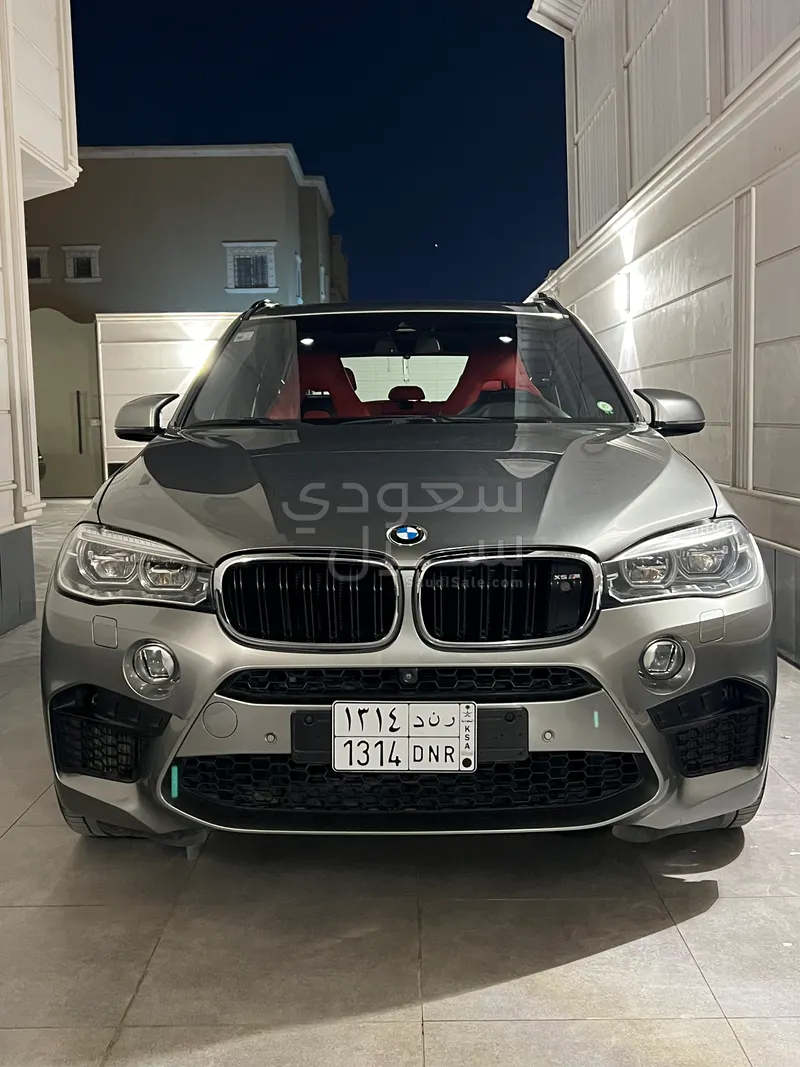 2018 بي ام دبليو الفئة اكس 5 إم