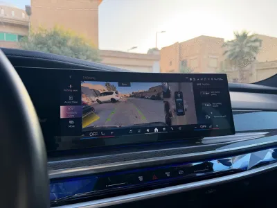 2023 بي ام دبليو الفئة السابعة 735 إل أي