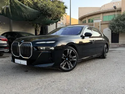 2023 بي ام دبليو الفئة السابعة 735 إل أي