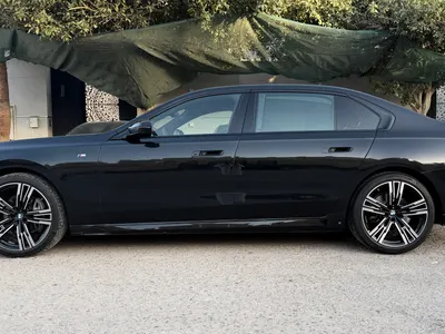 2023 بي ام دبليو الفئة السابعة 735 إل أي