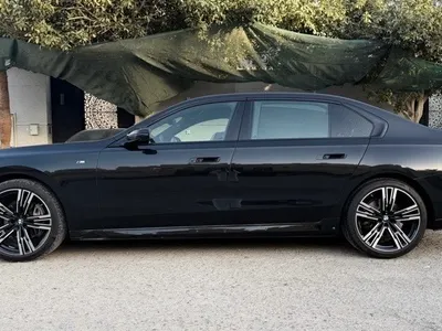 2023 بي ام دبليو الفئة السابعة 735 إل أي