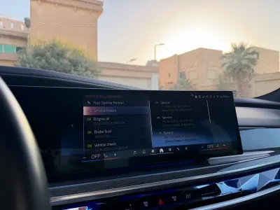 2023 بي ام دبليو الفئة السابعة 735 إل أي