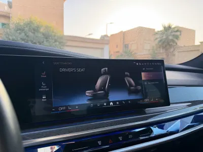 2023 بي ام دبليو الفئة السابعة 735 إل أي