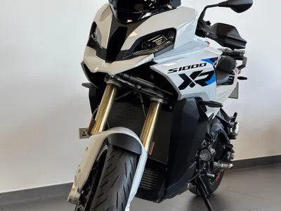 2024 بي ام دبليو دراجة نارية اس 1000 إكس أر