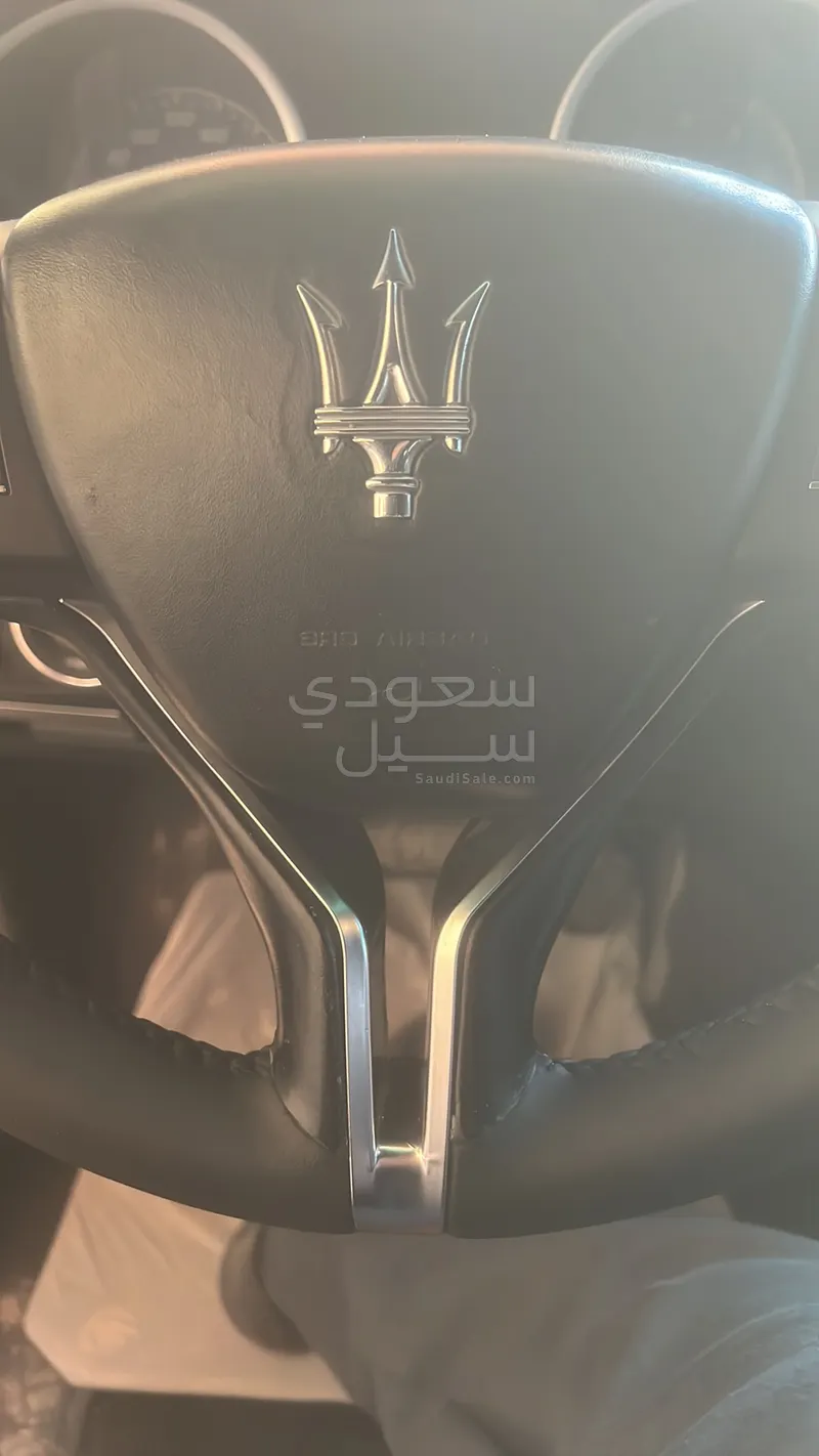 2015 مازيراتي جيبلي