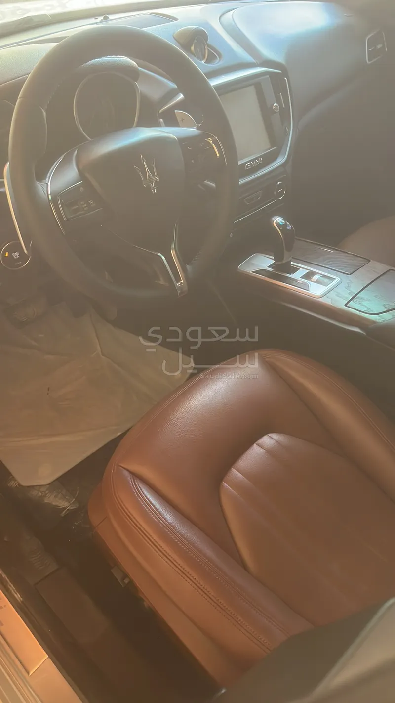 2015 مازيراتي جيبلي