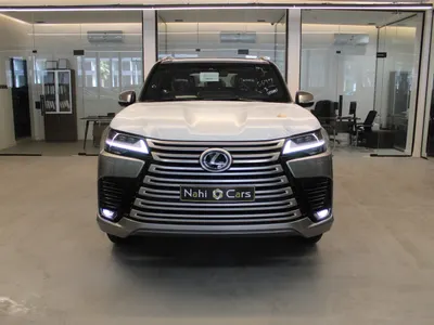 2025 لكزس إل إكس 600