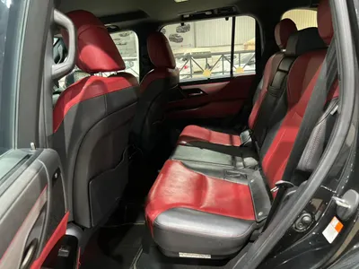 2022 لكزس إل إكس 600 إف