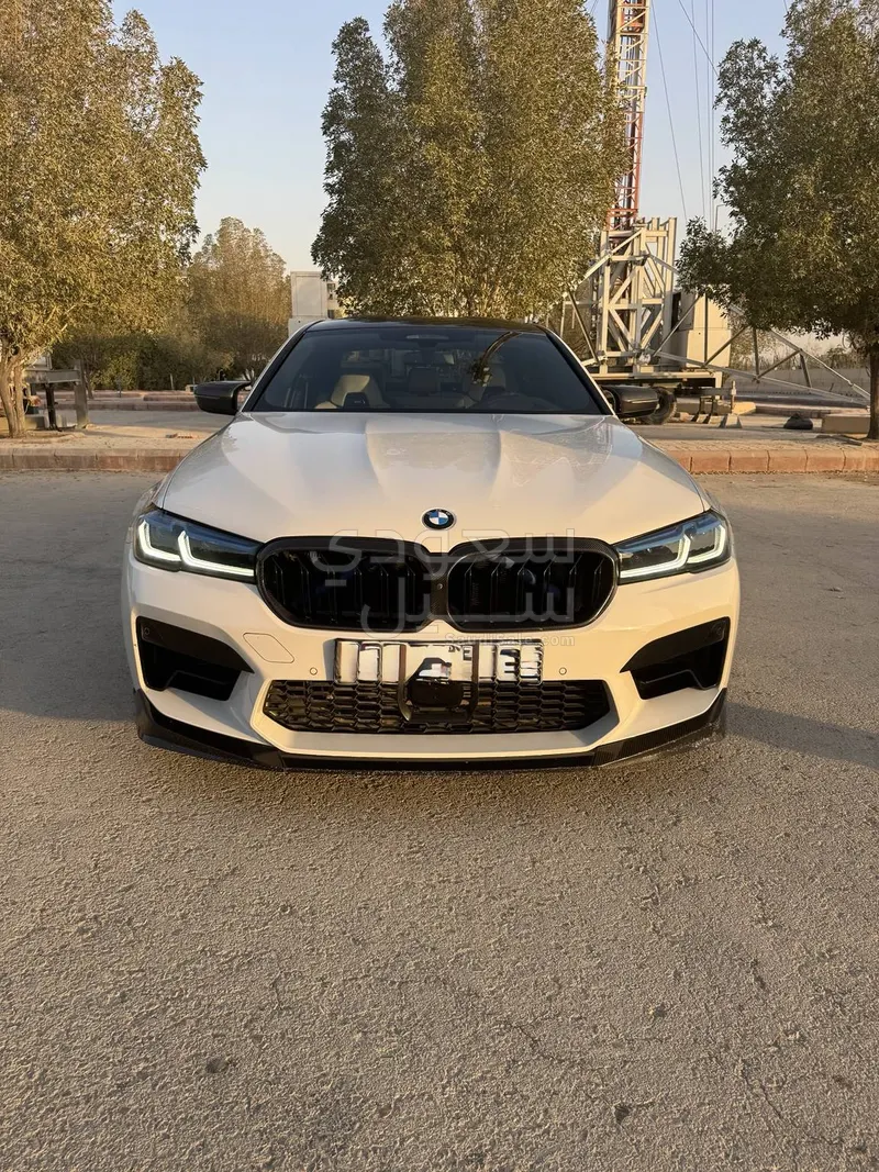 2021 بي ام دبليو الفئة ام إم 5 كومباتيشن باكج