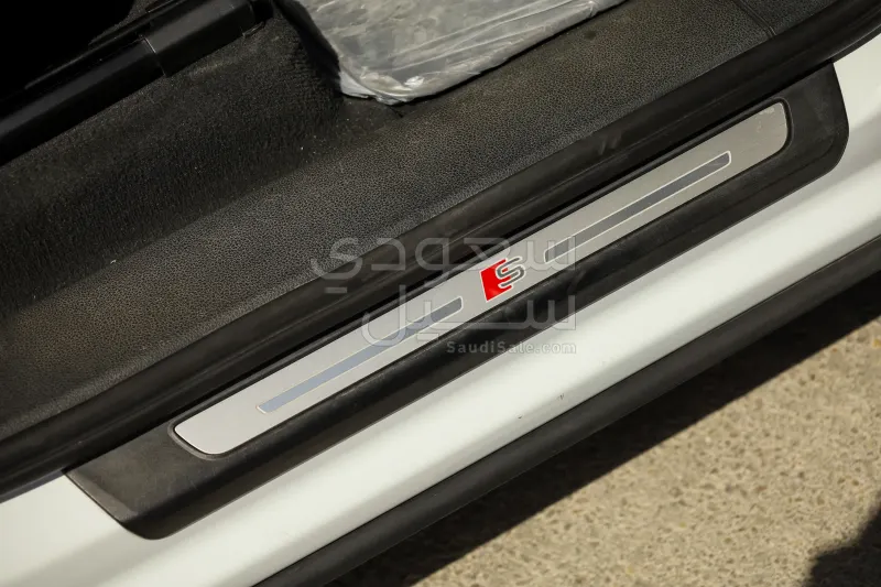 2022 اودي كيو 7 اس لاين