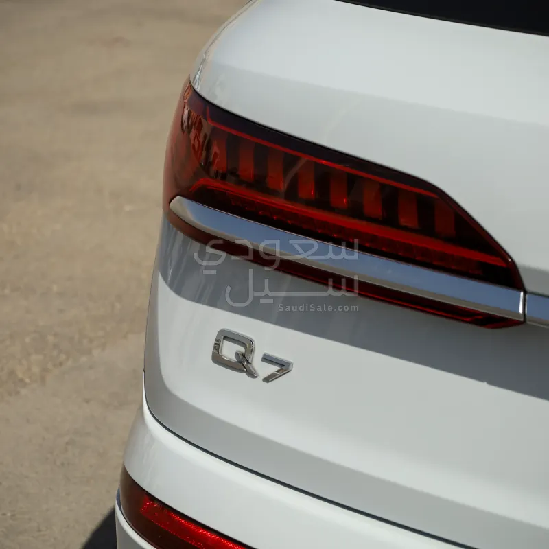 2022 اودي كيو 7 اس لاين