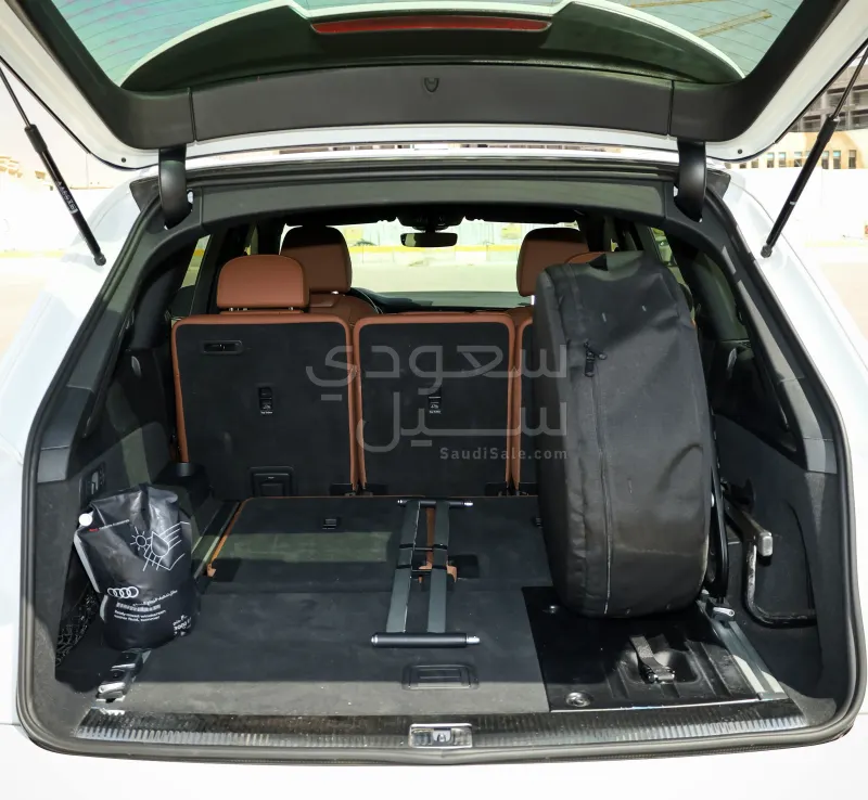 2022 اودي كيو 7 اس لاين