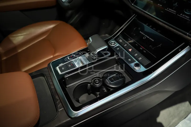 2022 اودي كيو 7 اس لاين