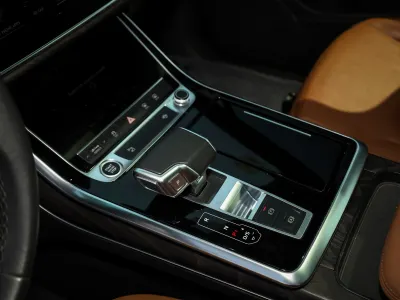 2022 اودي كيو 7 اس لاين