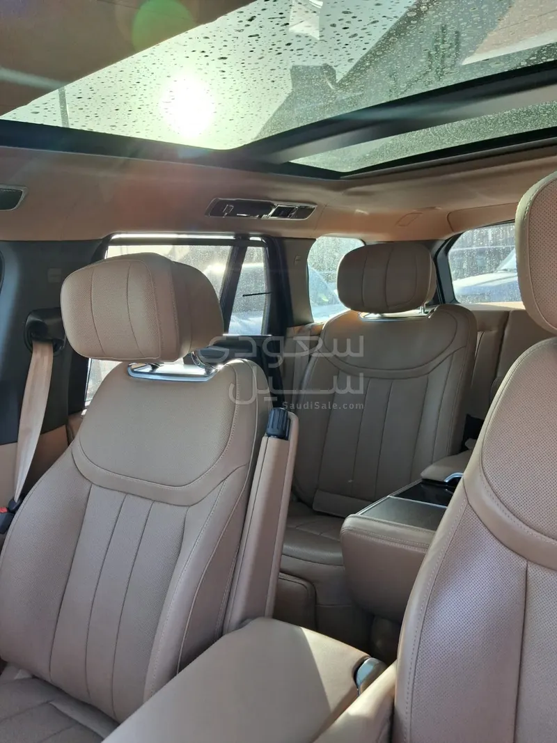 2022 لاند روفر رينج روفر اوتوبيوغرافي